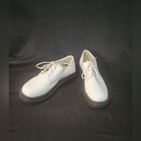 Women's White Chunky Oxfords Size 7.5 - Picture 4 of 16